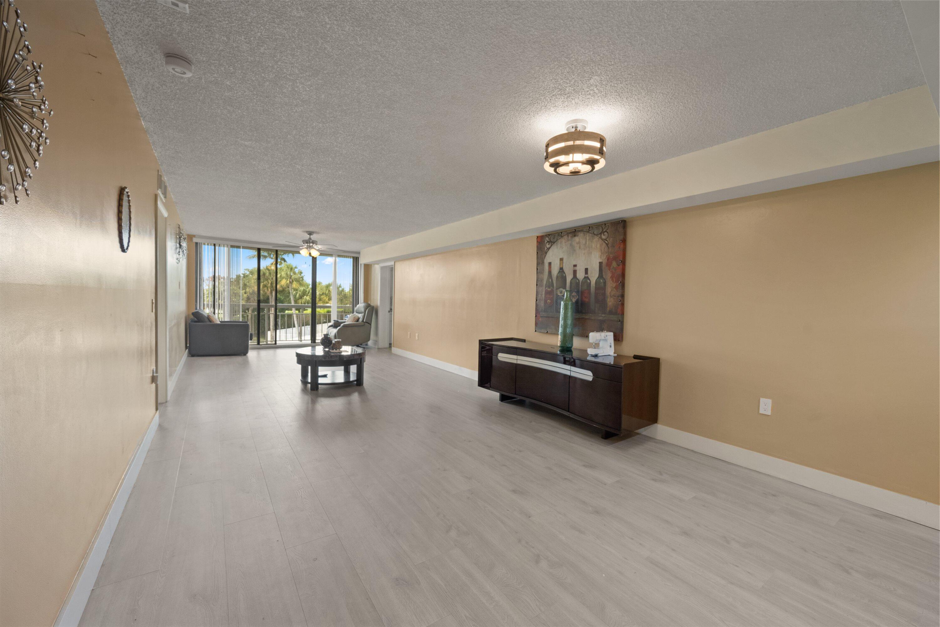 WHITEHALL VILLAGE - Residential