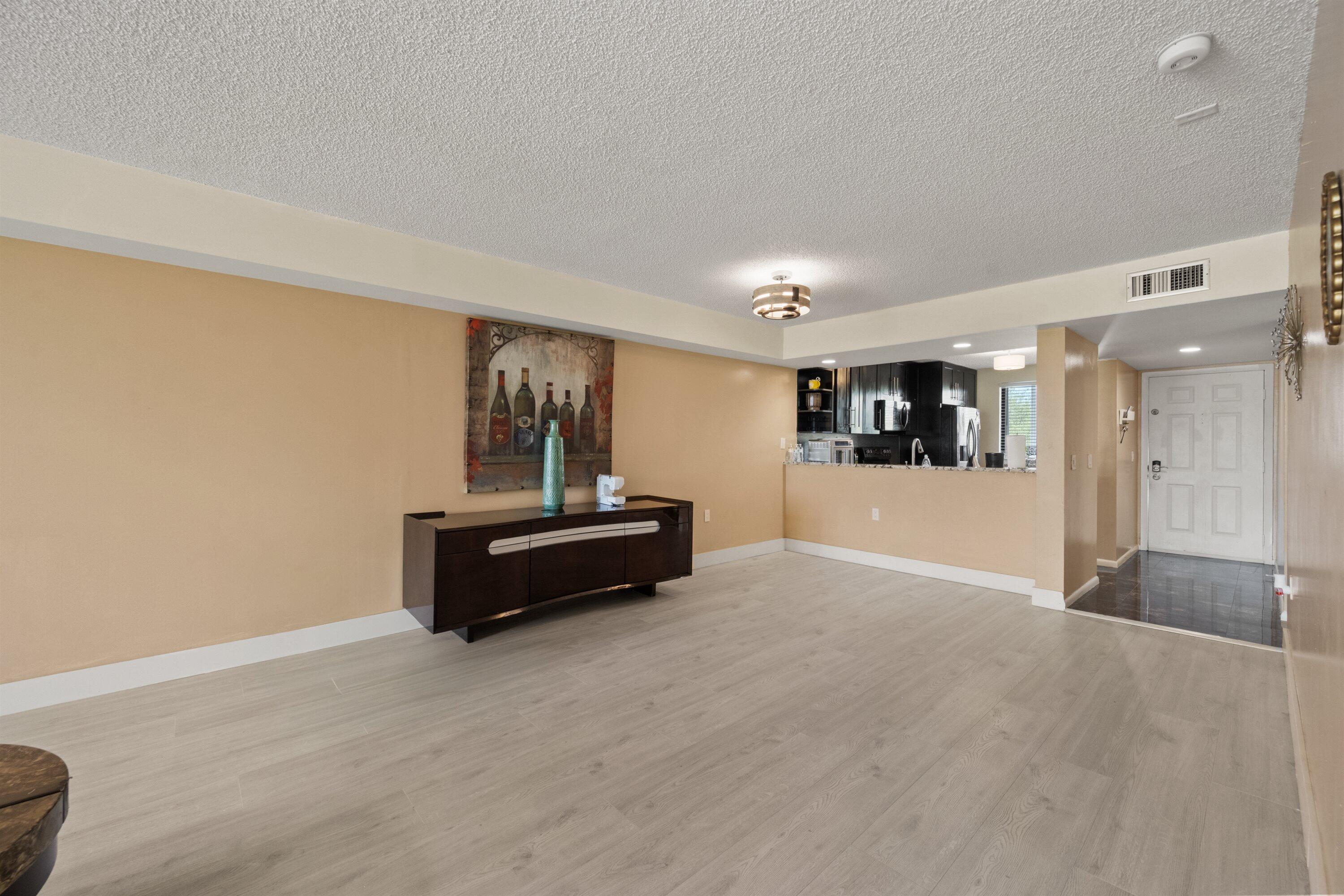 WHITEHALL VILLAGE - Residential