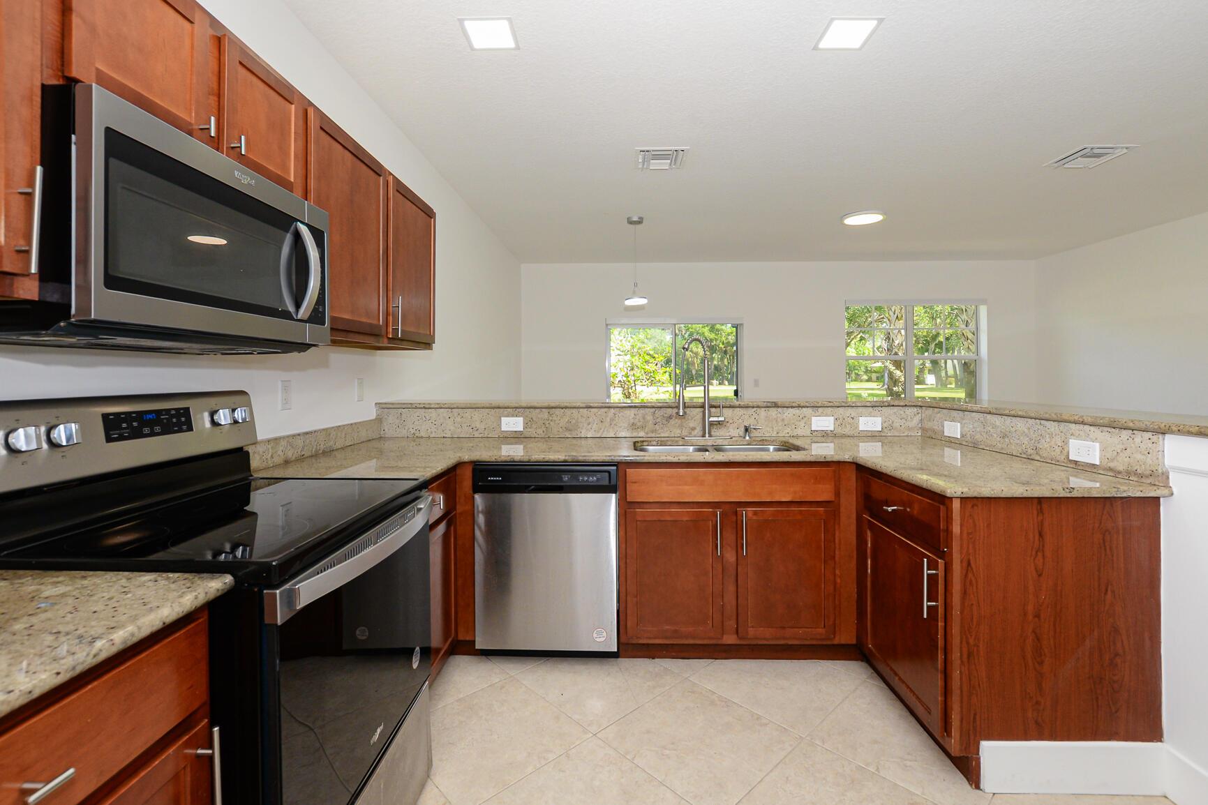 2626 Creekside Drive