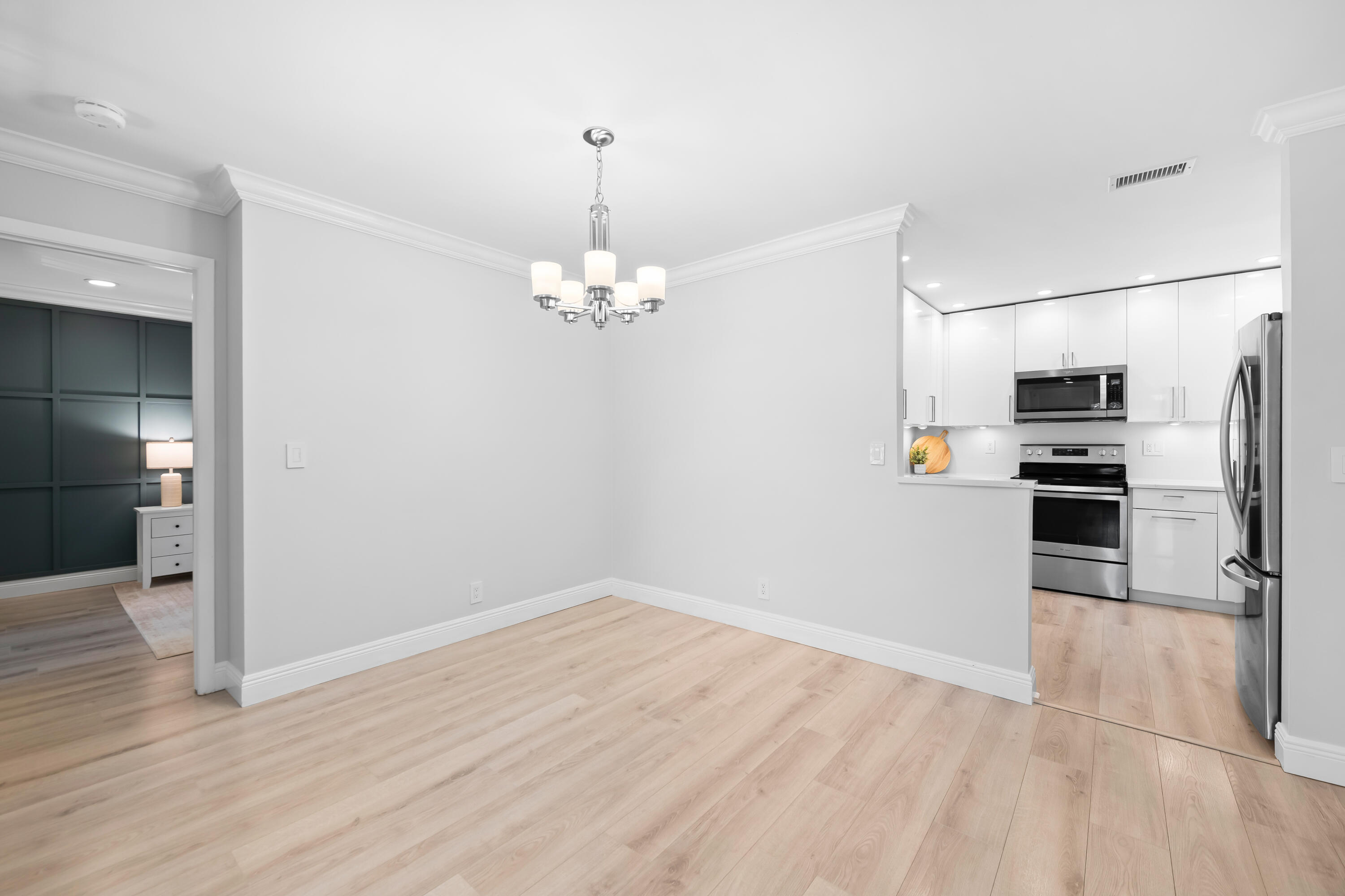 BAYWOOD VILLAGE II-D CONDO - Residential