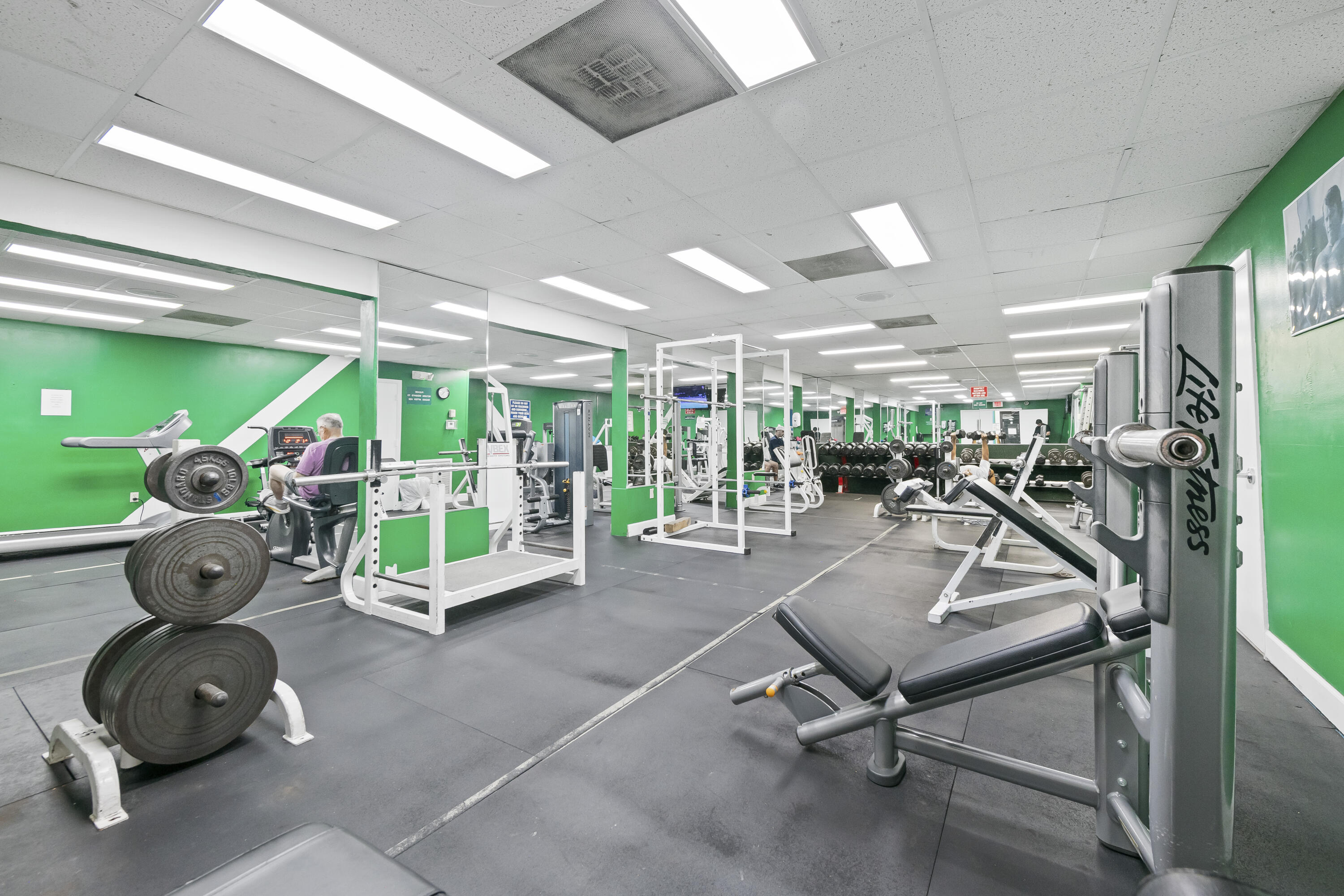 BAYWOOD VILLAGE II-D CONDO - Residential