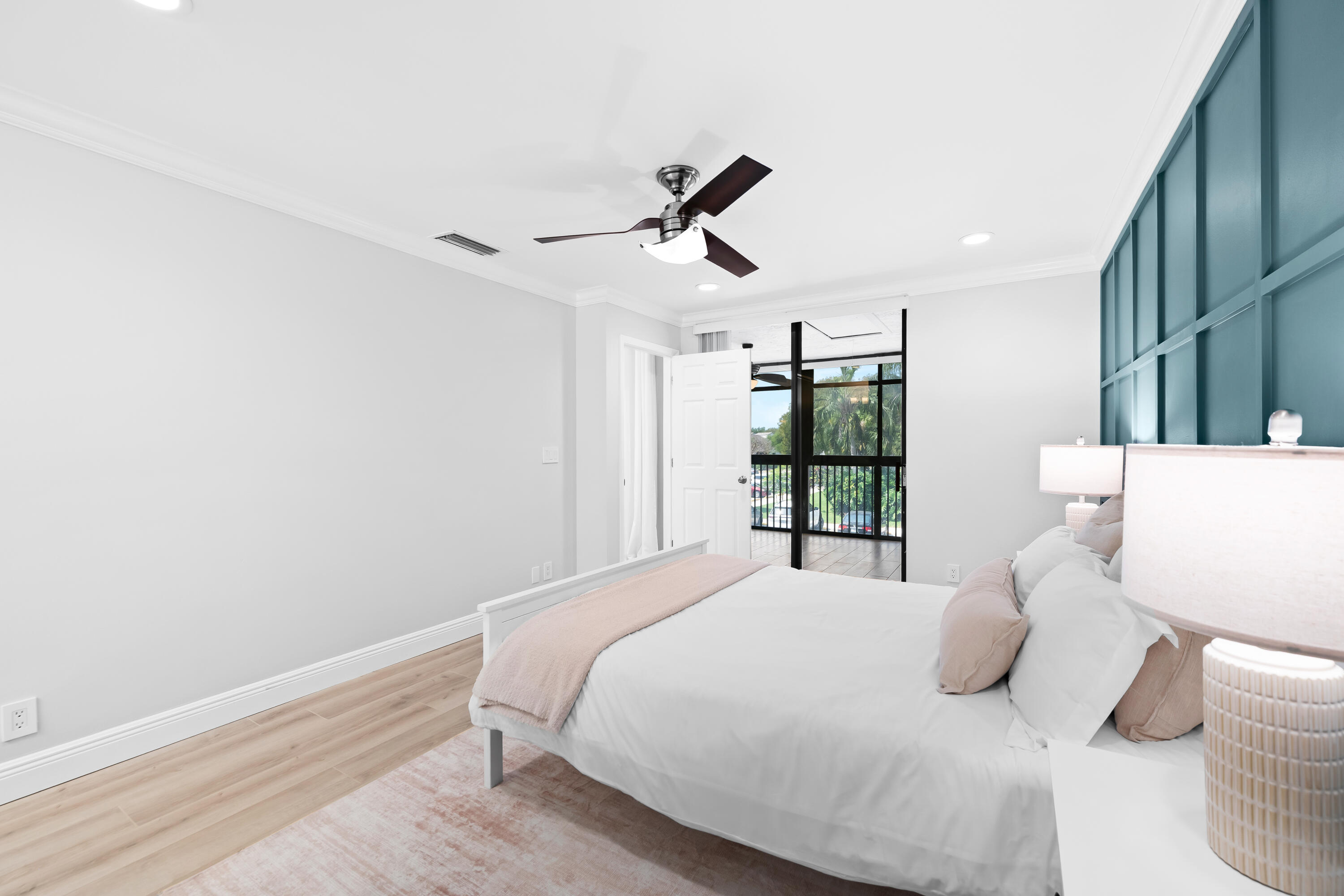 BAYWOOD VILLAGE II-D CONDO - Residential