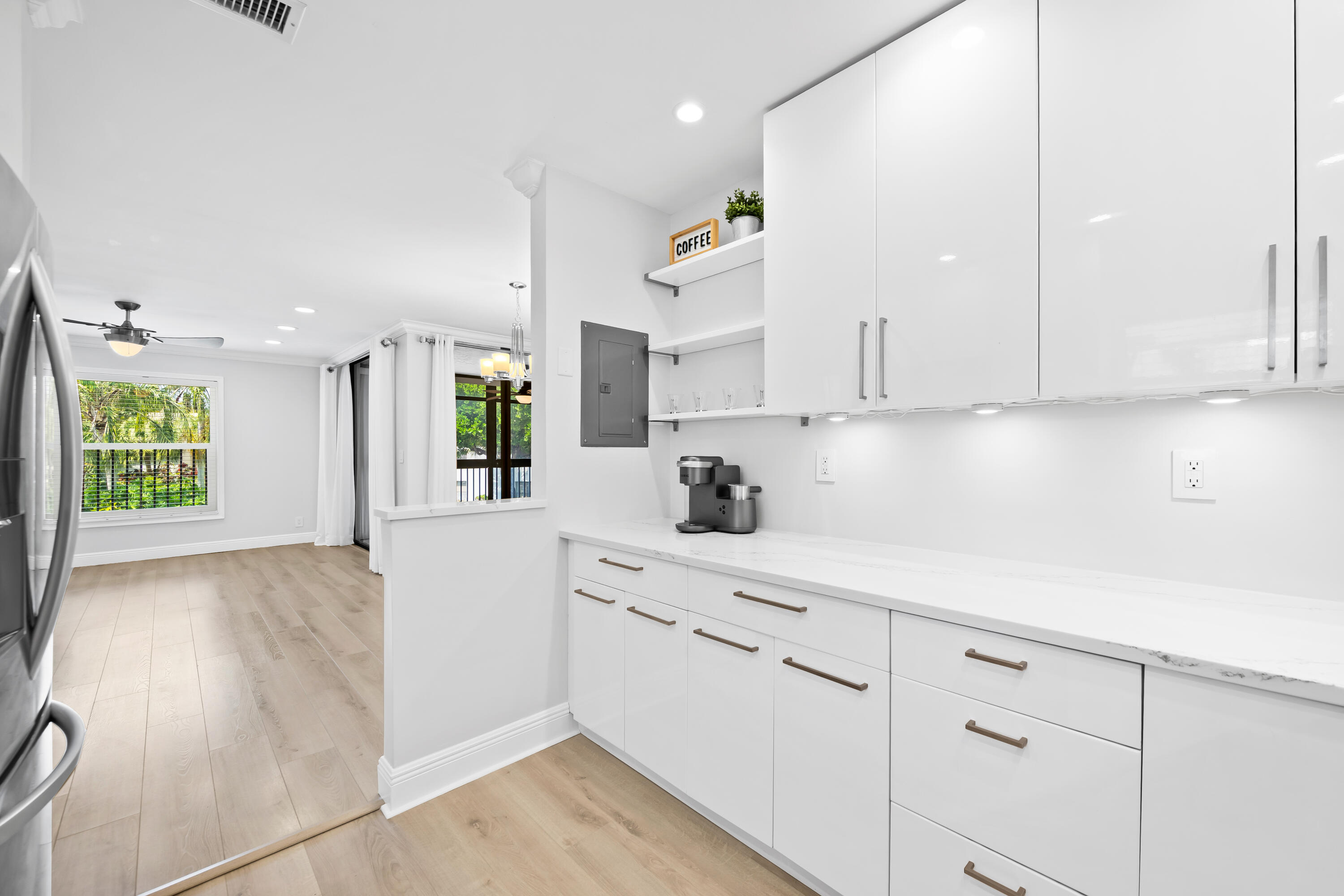 BAYWOOD VILLAGE II-D CONDO - Residential