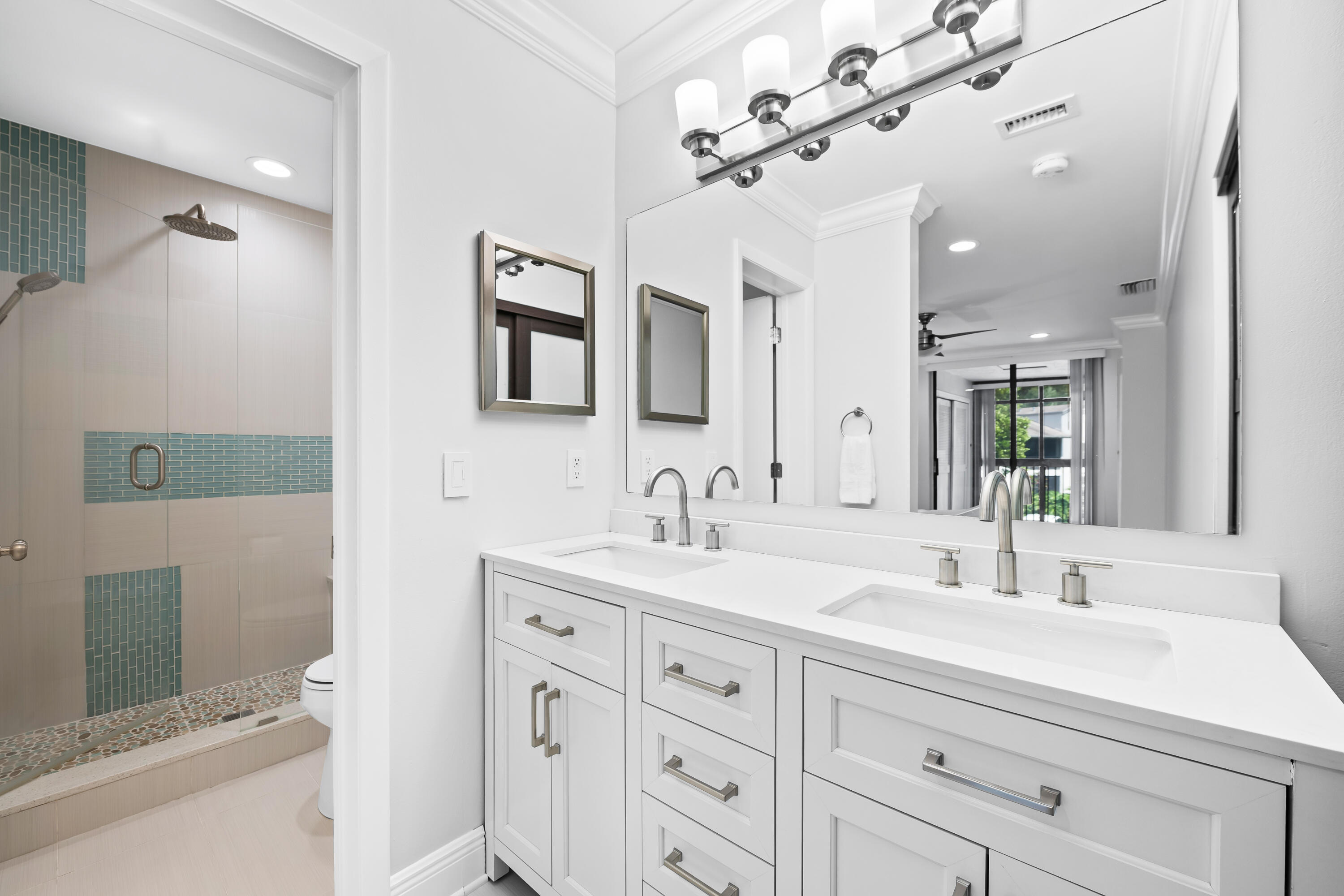 BAYWOOD VILLAGE II-D CONDO - Residential