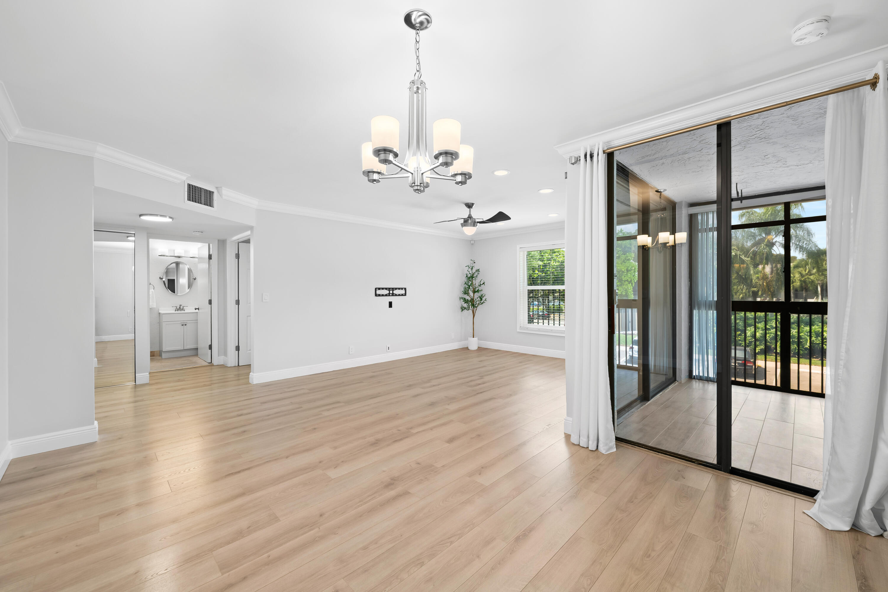 BAYWOOD VILLAGE II-D CONDO - Residential