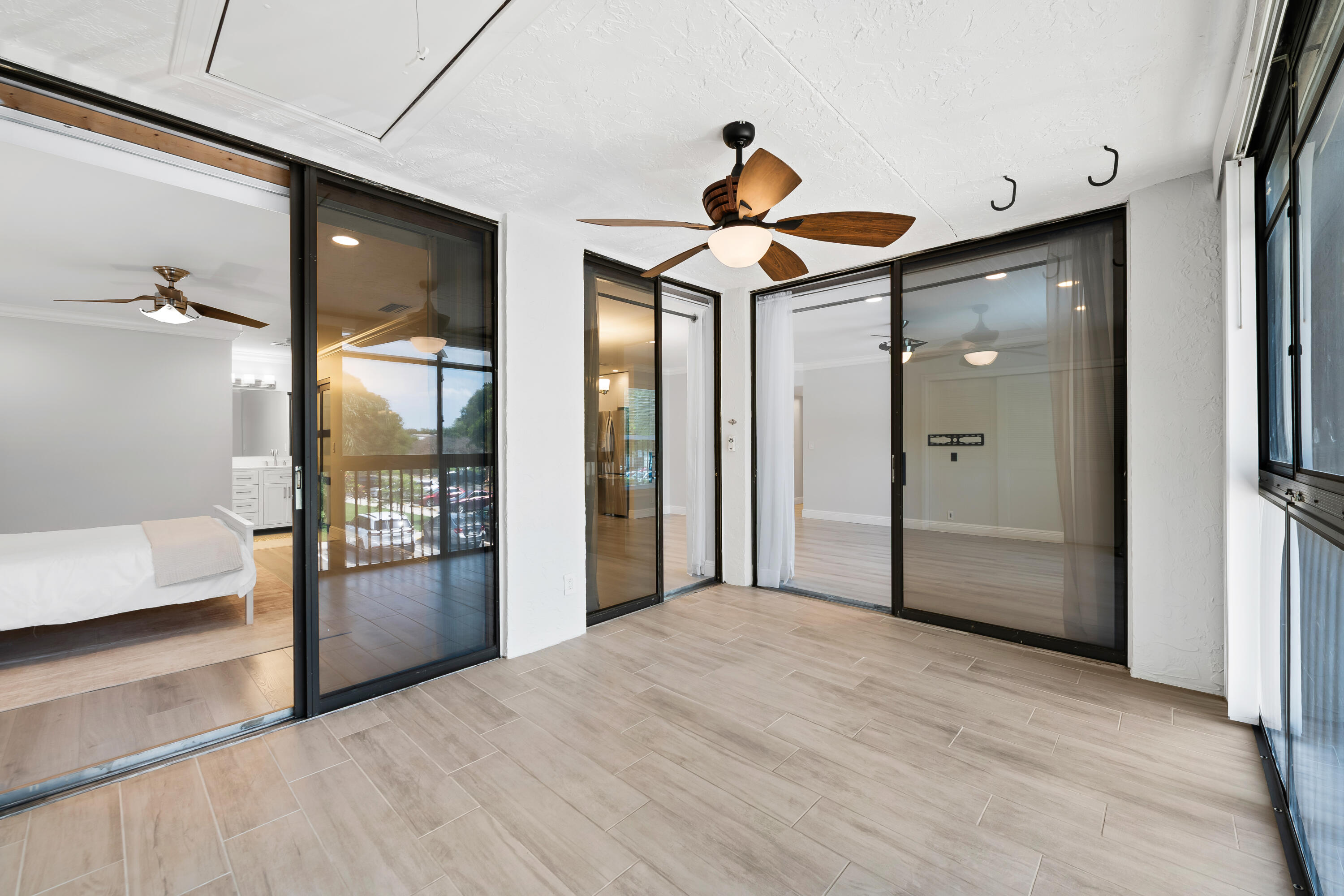 BAYWOOD VILLAGE II-D CONDO - Residential