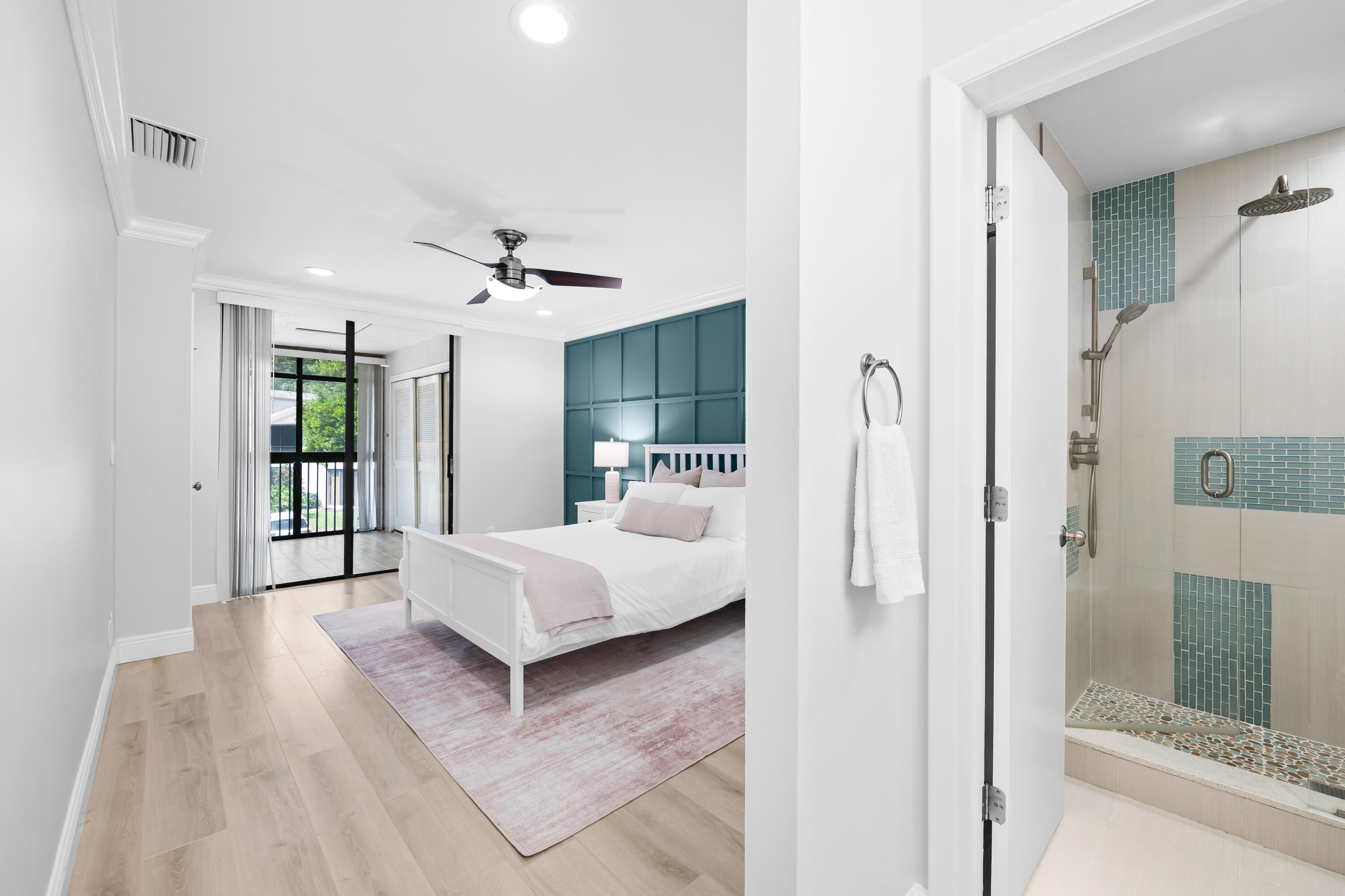 BAYWOOD VILLAGE II-D CONDO - Residential