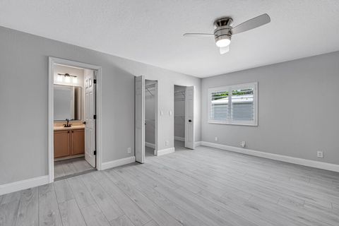 Tiny photo for 4825 SE Chiles Court, Stuart, FL 34997 (MLS # B26054521)
