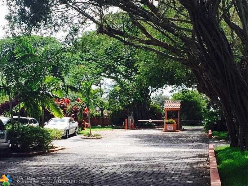 Tennis Club - Residential