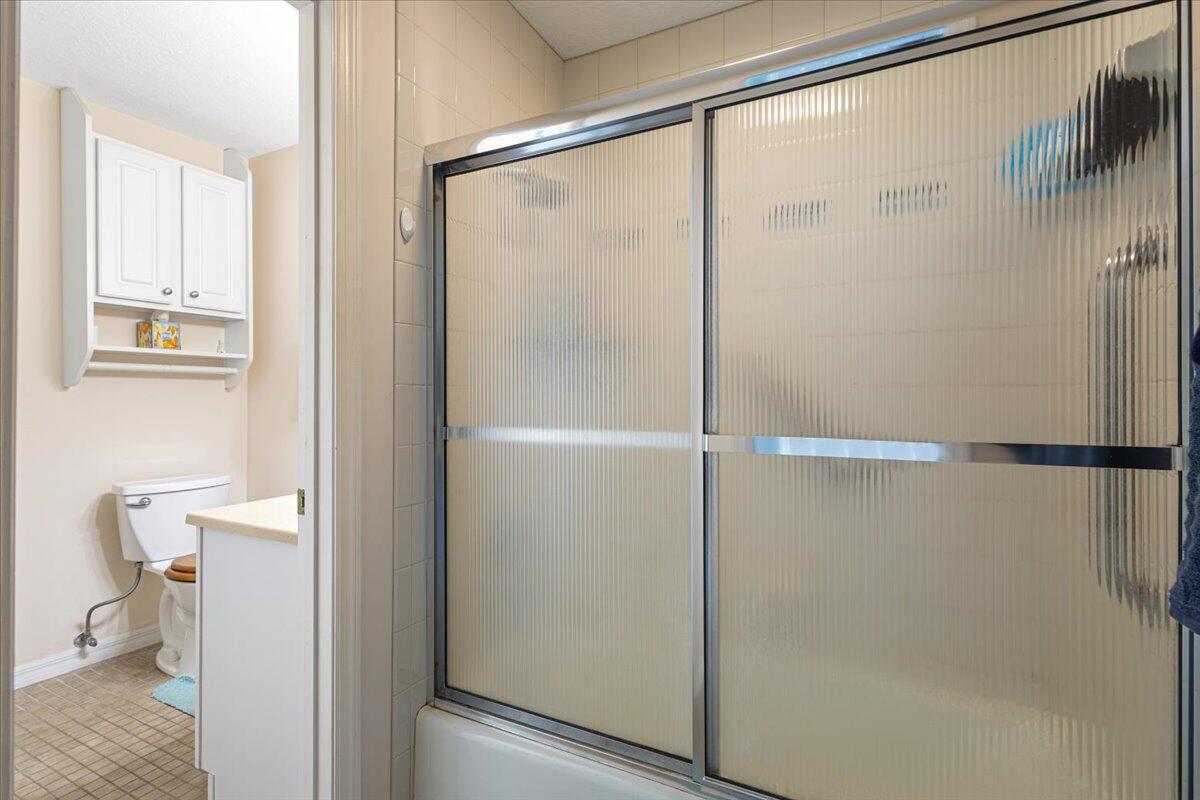 LA ENTRADA DEL MAR CONDOM - Residential