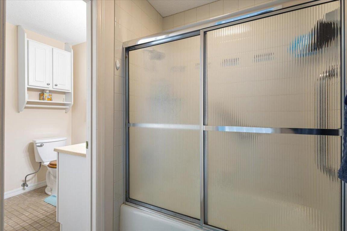 LA ENTRADA DEL MAR CONDOMINIUM - Residential