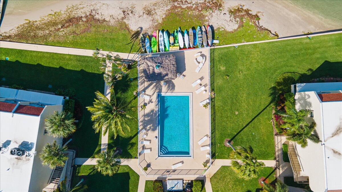 LA ENTRADA DEL MAR CONDOMINIUM - Residential