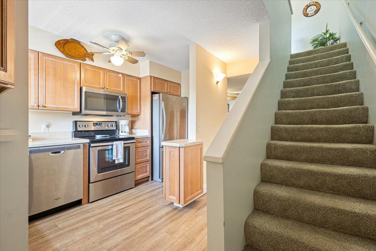 LA ENTRADA DEL MAR CONDOM - Residential