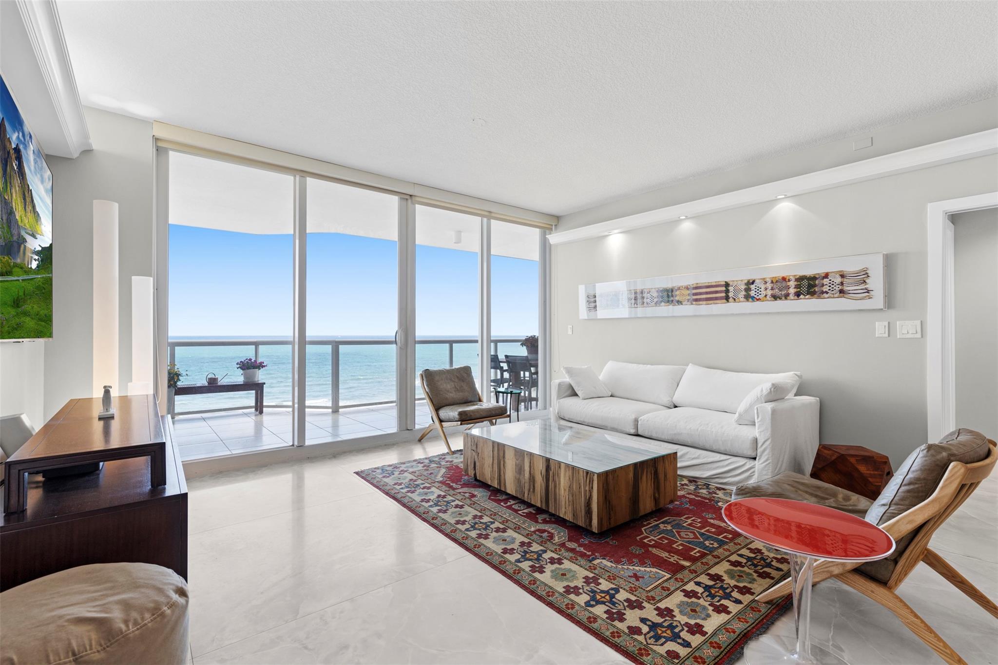 6001 N Ocean Dr 607