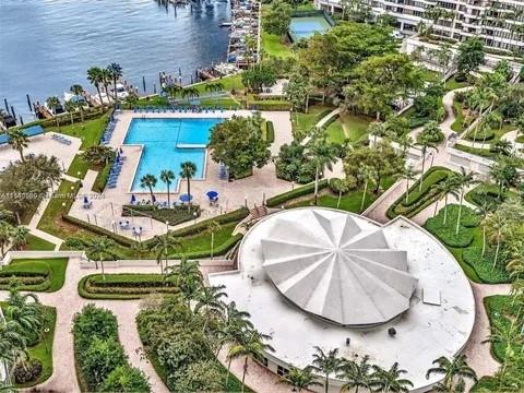 Olympus Towers and Marina - Residential