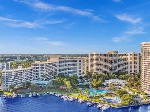 2500 Parkview Drive 814 Hallandale Beach FL 33009