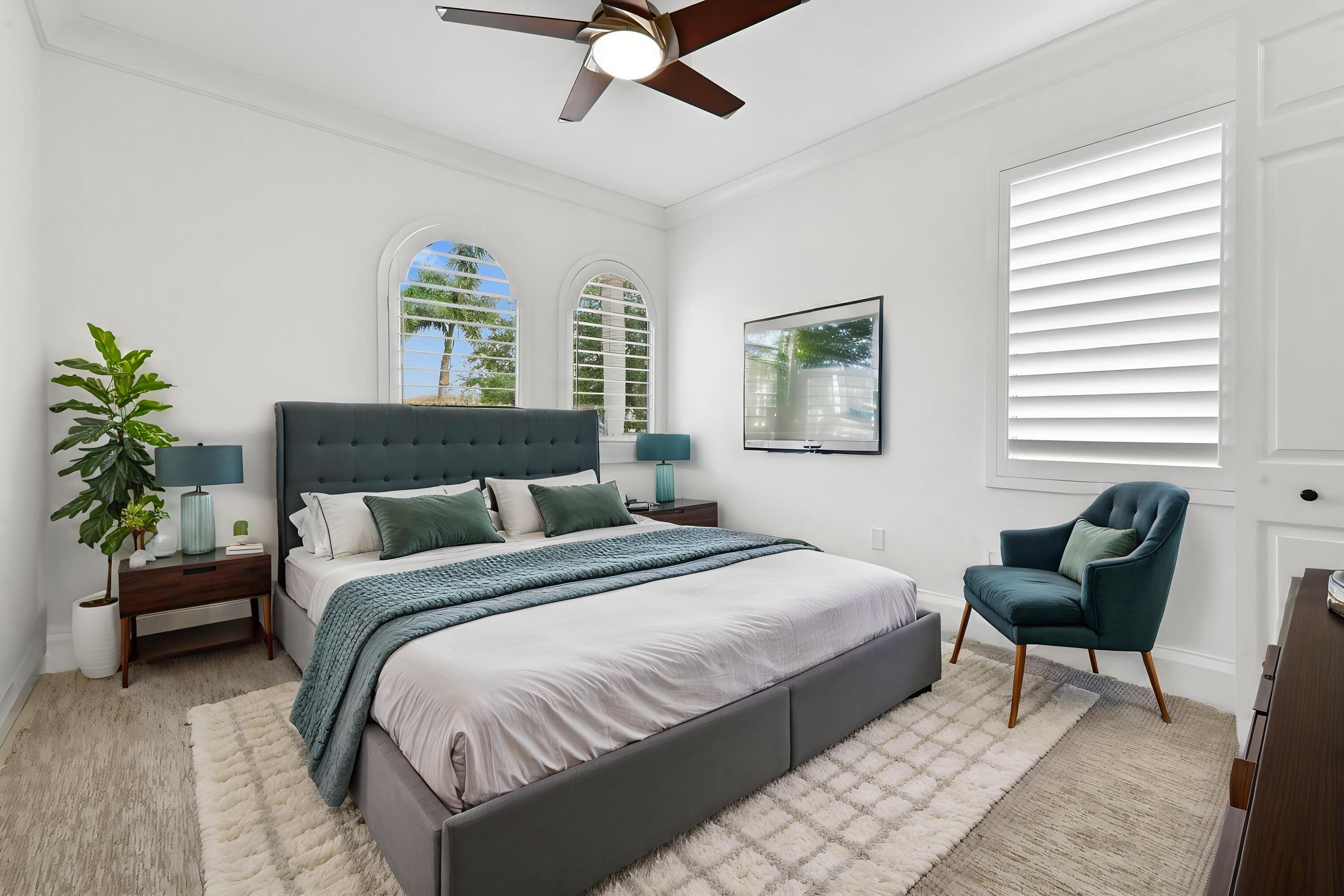 CANYON ISLES - Residential