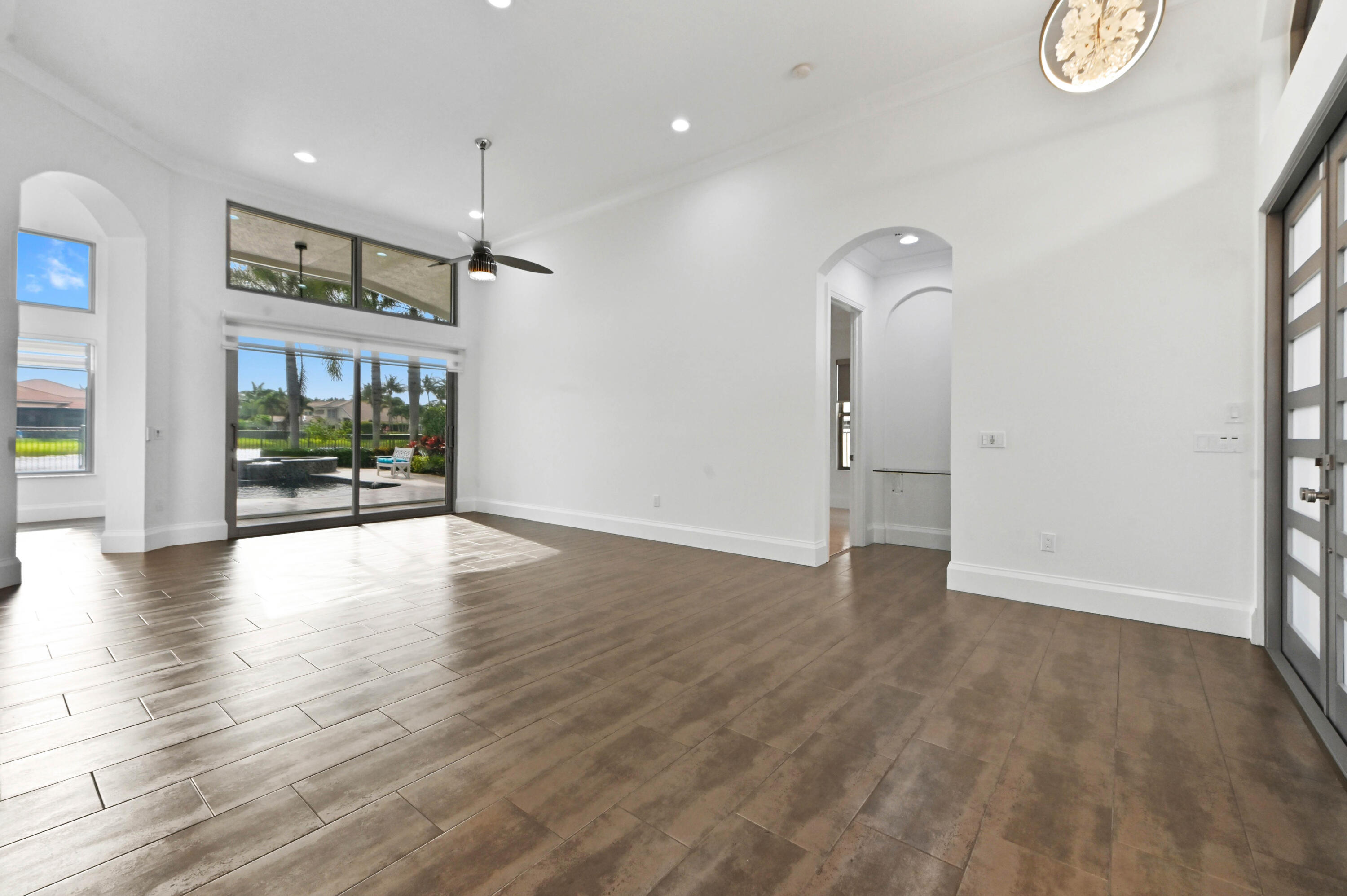 CANYON ISLES - Residential