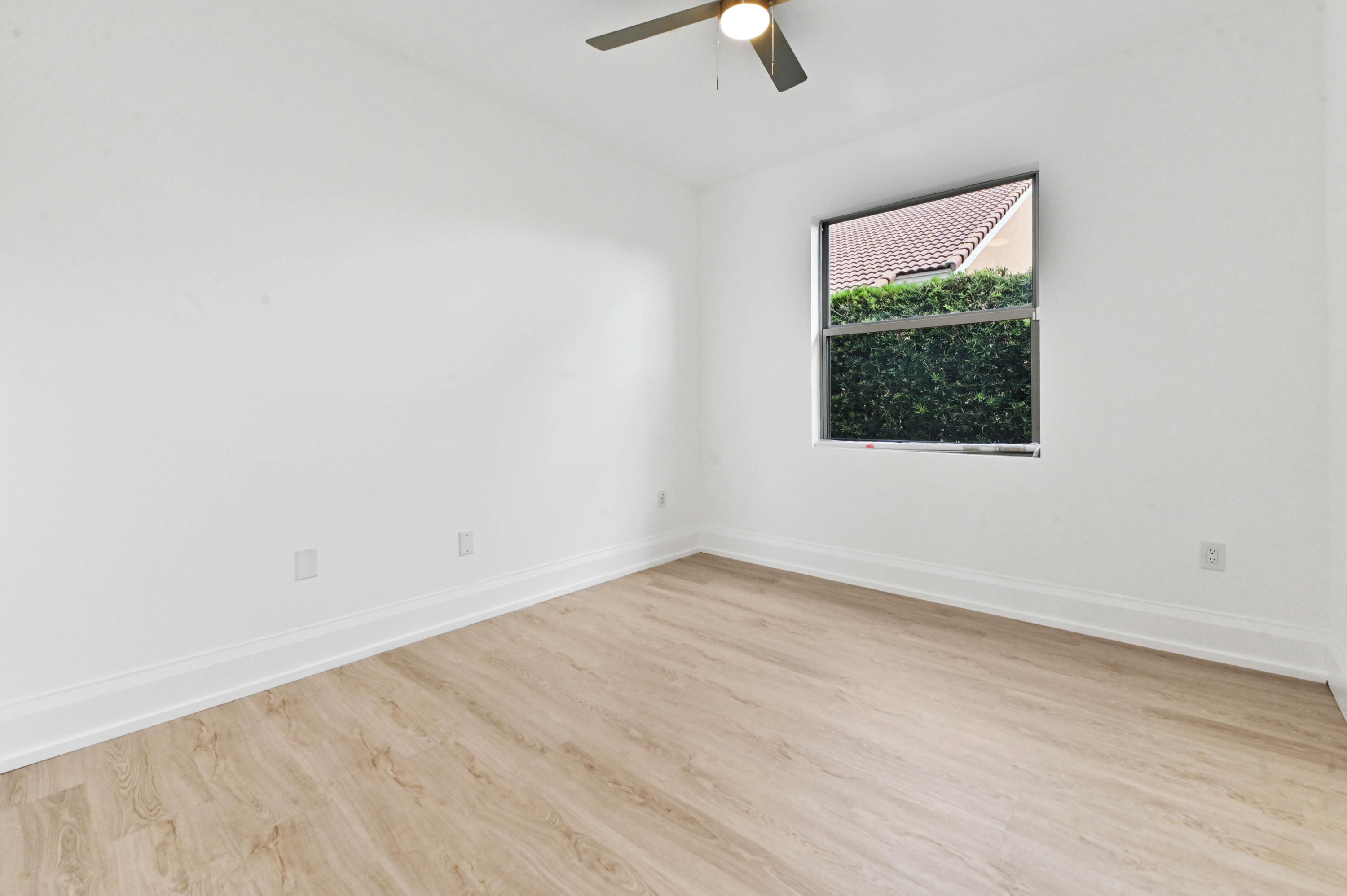 CANYON ISLES - Residential