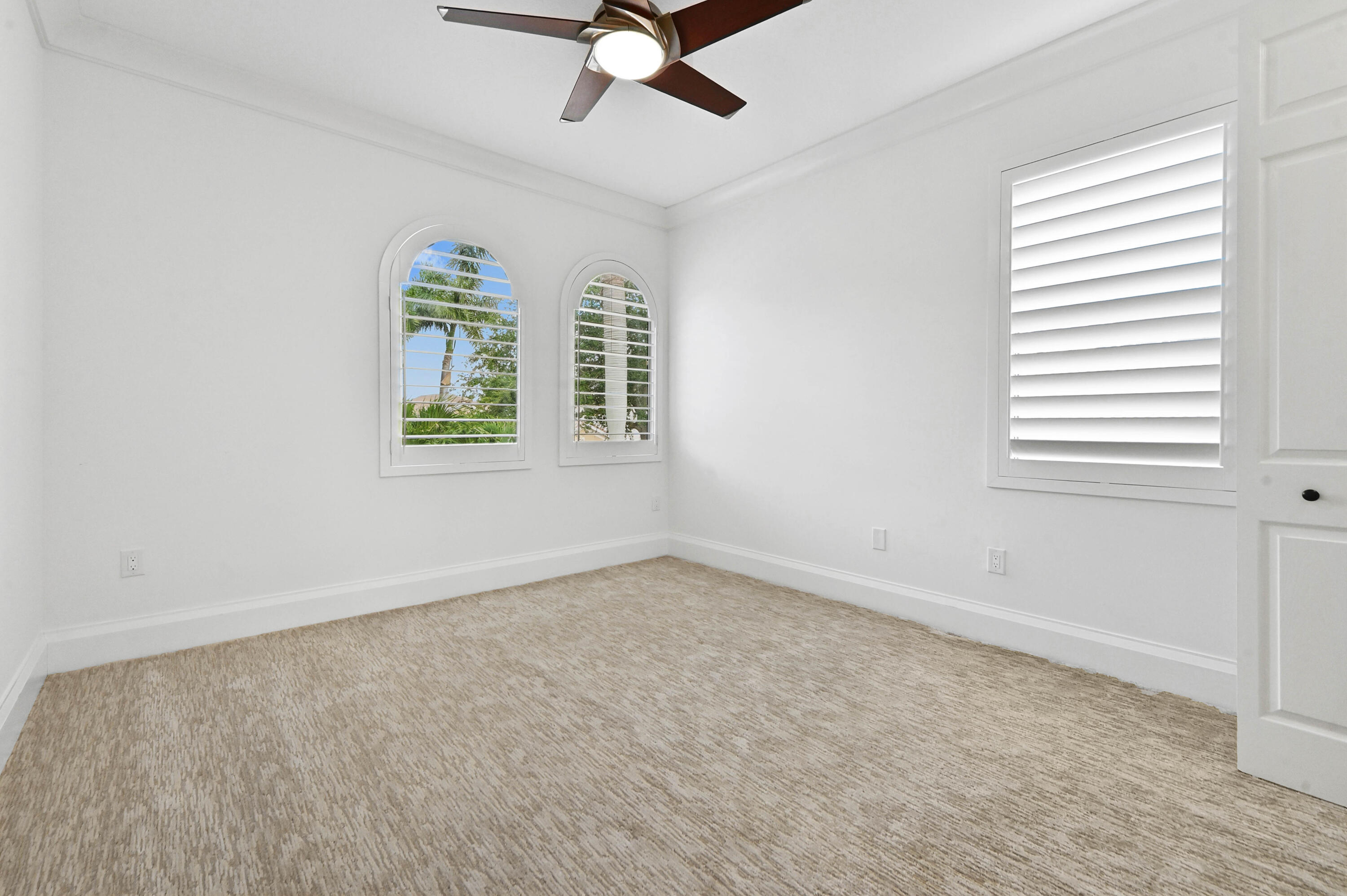 CANYON ISLES - Residential