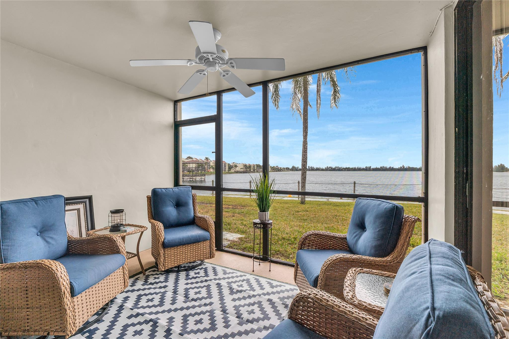 Lake Emerald - Residential