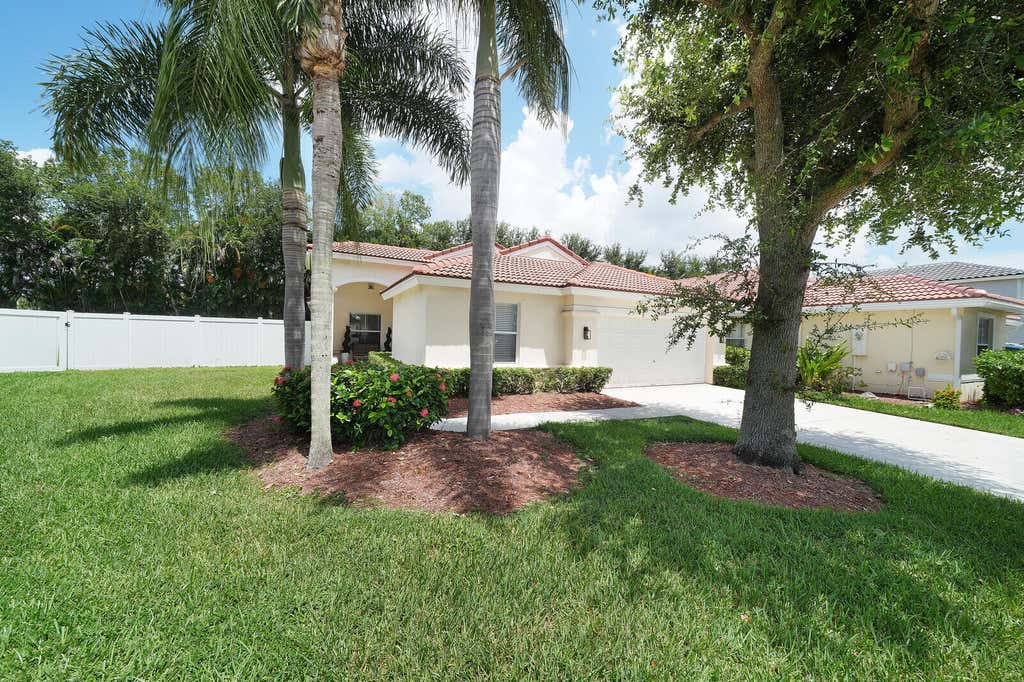 Photo of 6376 Barton Creek Circle, Lake Worth, FL 33463 (MLS # B26069283)