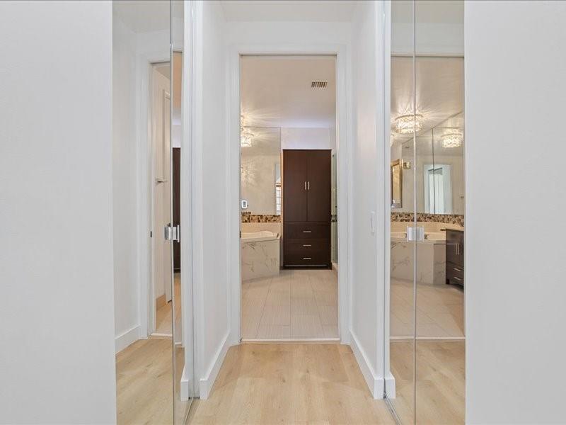 COURTSIDE AT WESTON HILLS - Residential Lease