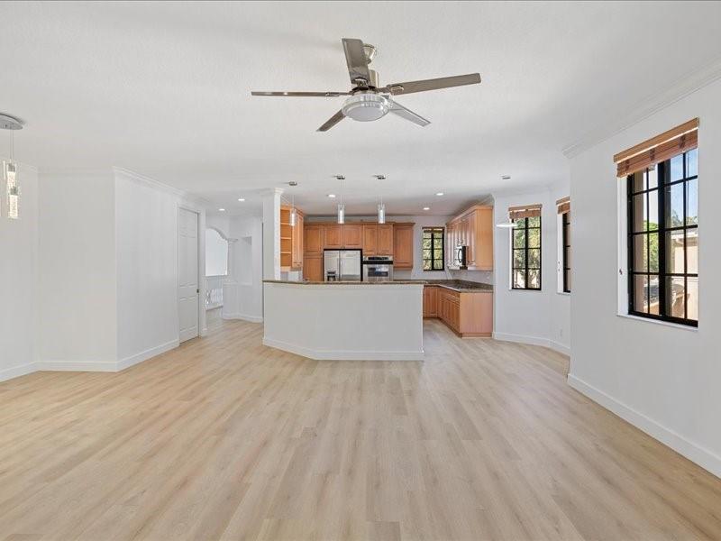 COURTSIDE AT WESTON HILLS - Residential Lease