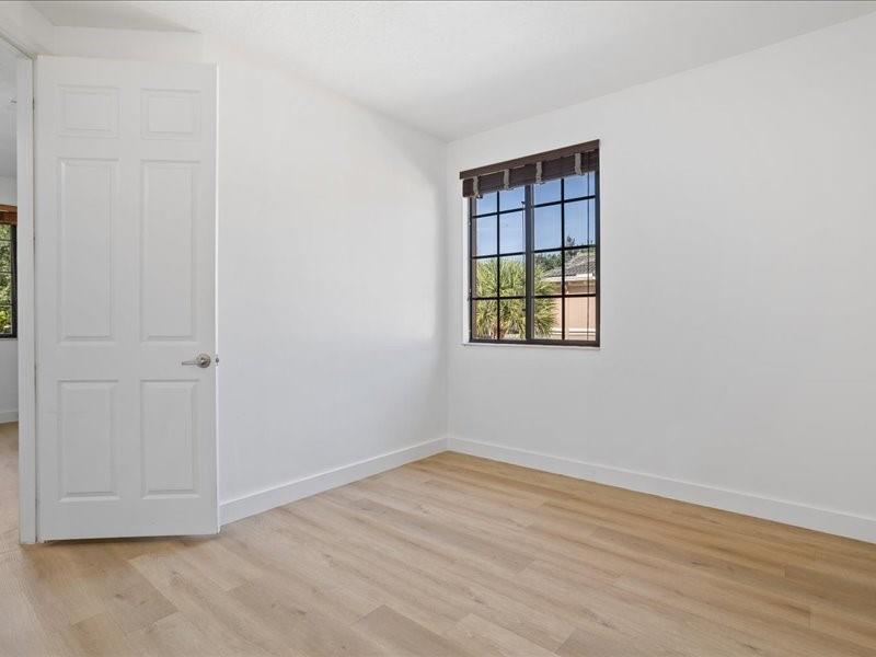 COURTSIDE AT WESTON HILLS - Residential Lease