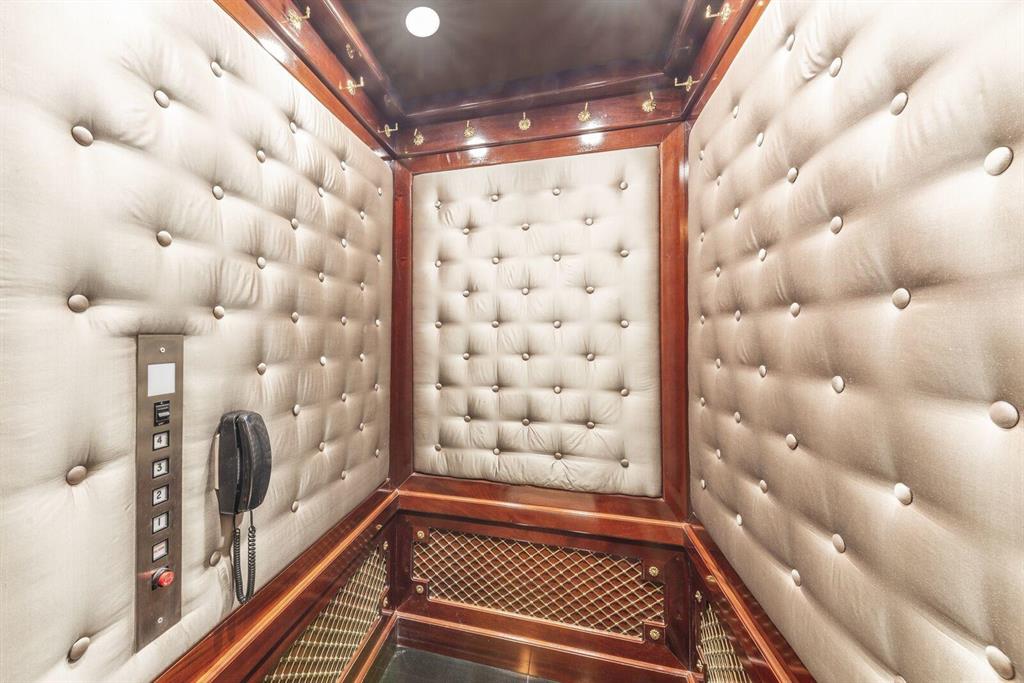 OCEAN PLACE ESTATES - Residential