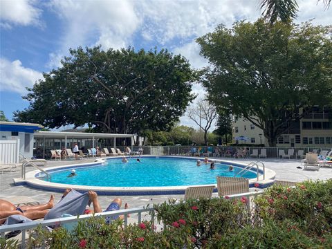 A home in Deerfield Beach