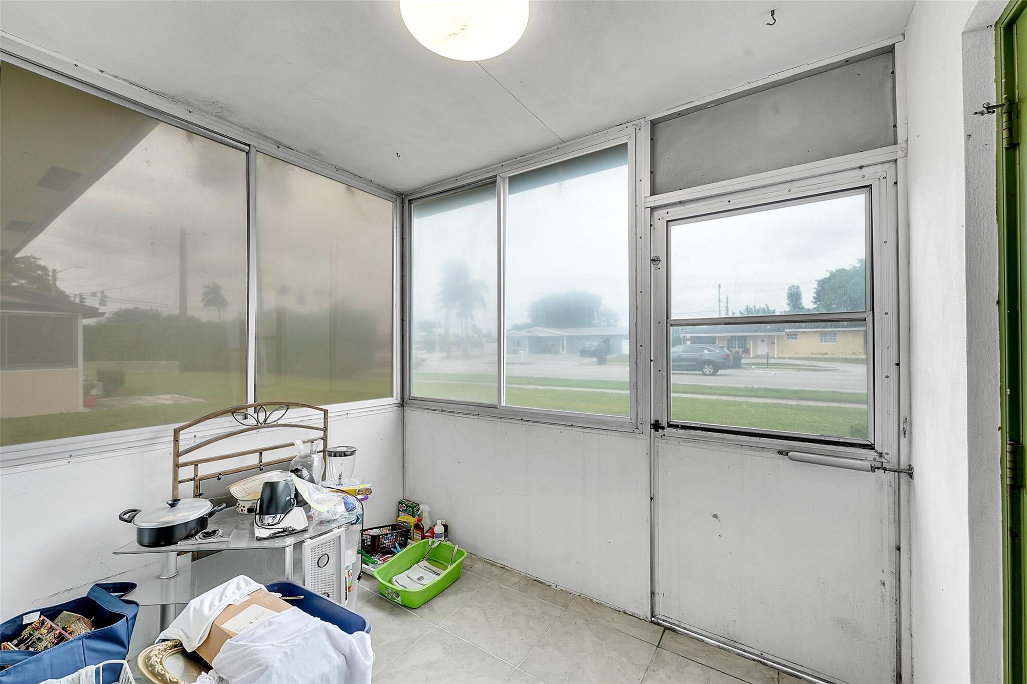 Cresthaven Ashley - Residential Lease