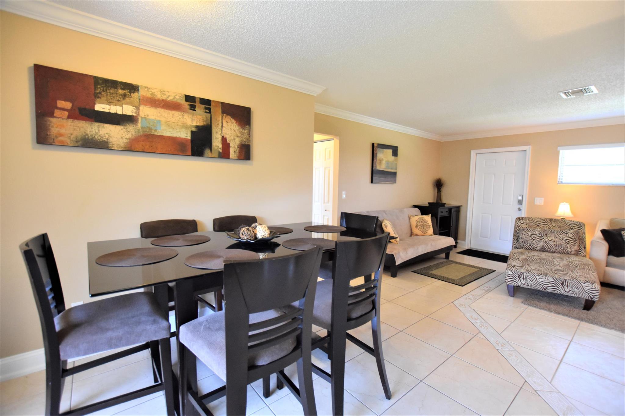 PINECREST CONDO - Residential Lease
