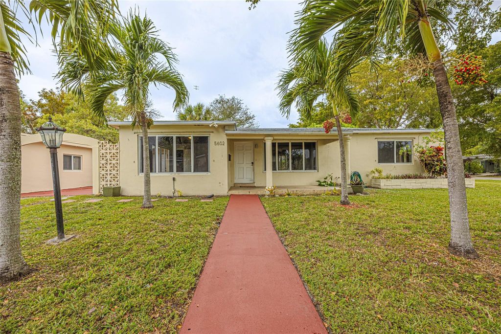Photo of 5602 Jefferson Street, Hollywood, FL 33023 (MLS # F10549271)