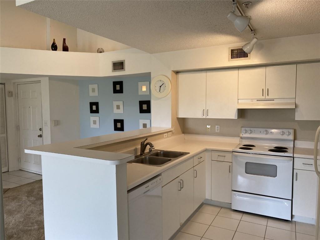 Carrington at Coconut Cre - Residential