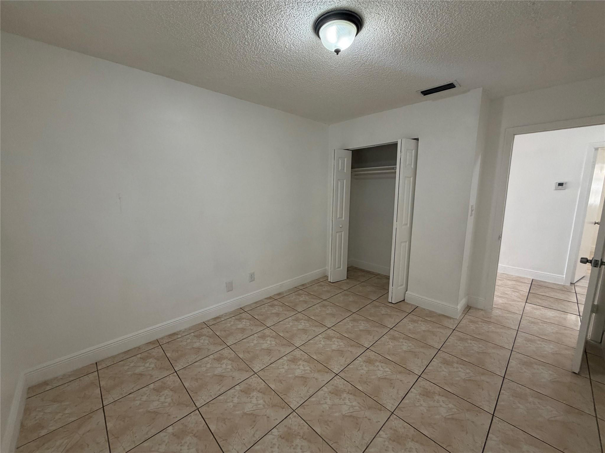 Town Of Modelo Dania B-49 - Residential