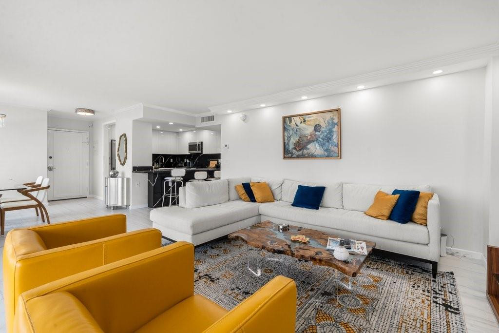 Parker Plaza Condo Estate - Residential Lease