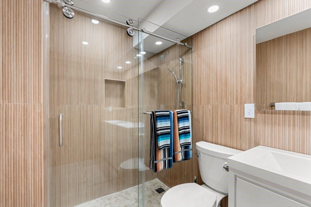 Parker Plaza Condo Estate - Residential Lease