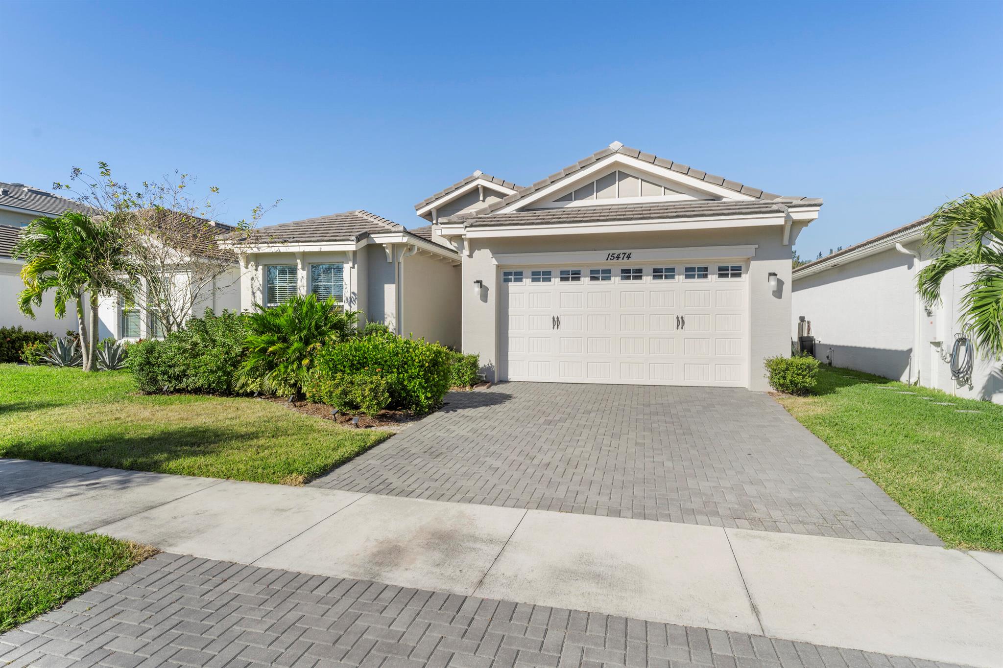MEADOWS OF WESTLAKE - Residential Lease