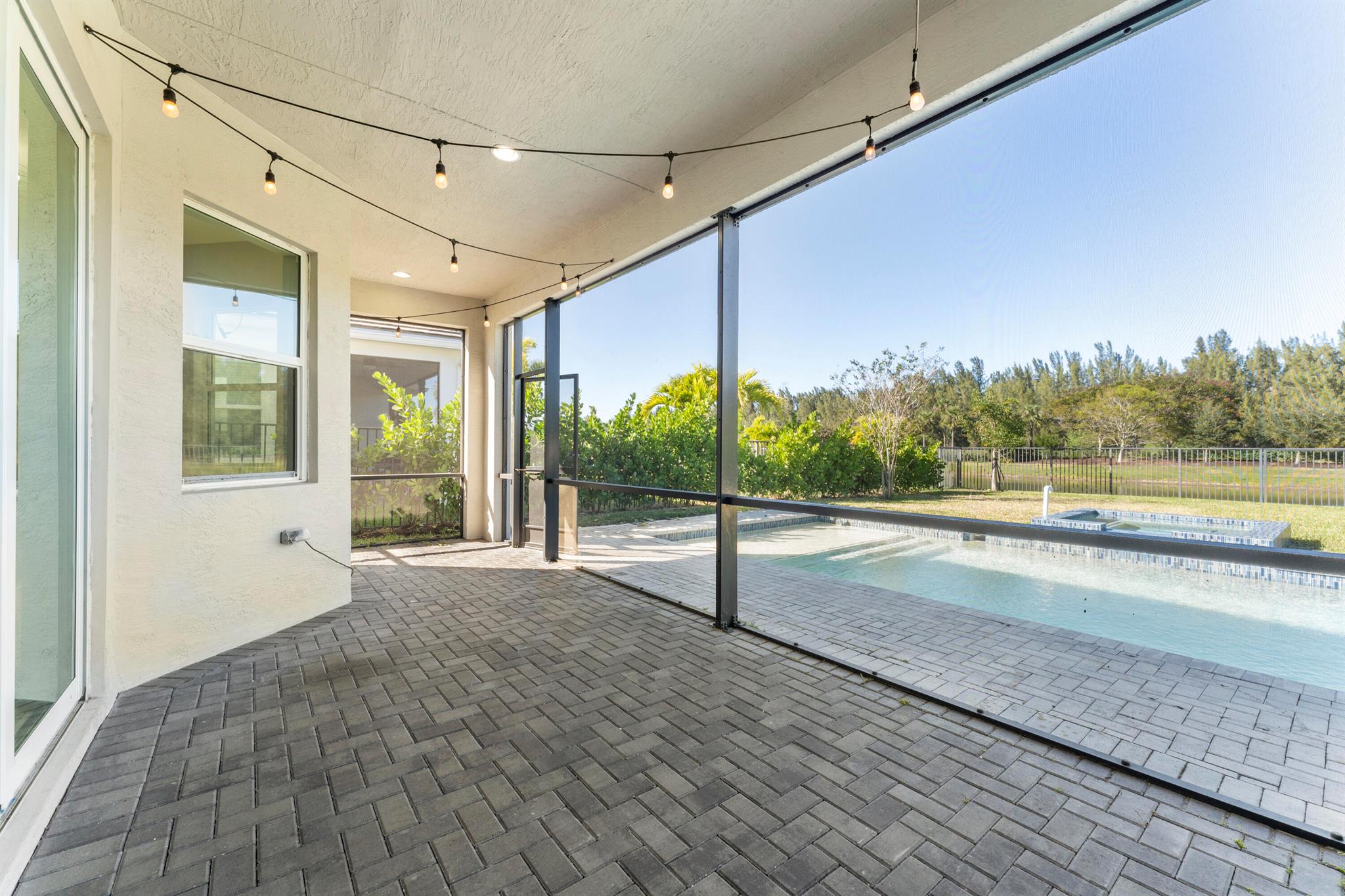 MEADOWS OF WESTLAKE - Residential Lease