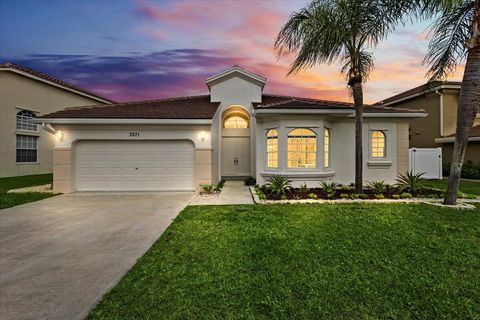 7571 Greenville Circle Lake Worth FL 33467