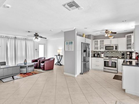 A home in Wilton Manors