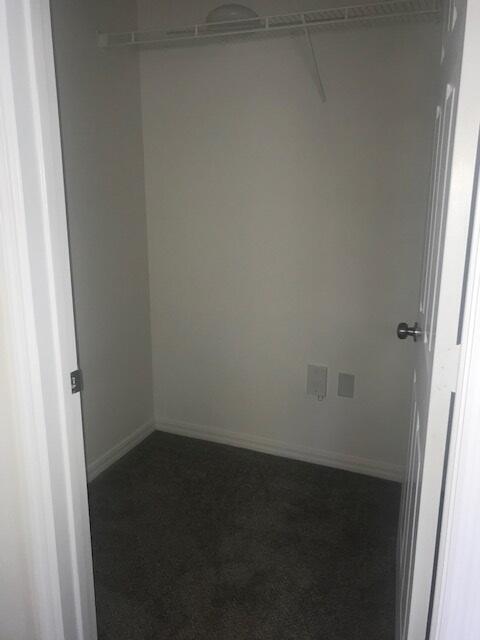 VILLAS AT EMERALD DUNES CONDO - Residential Lease