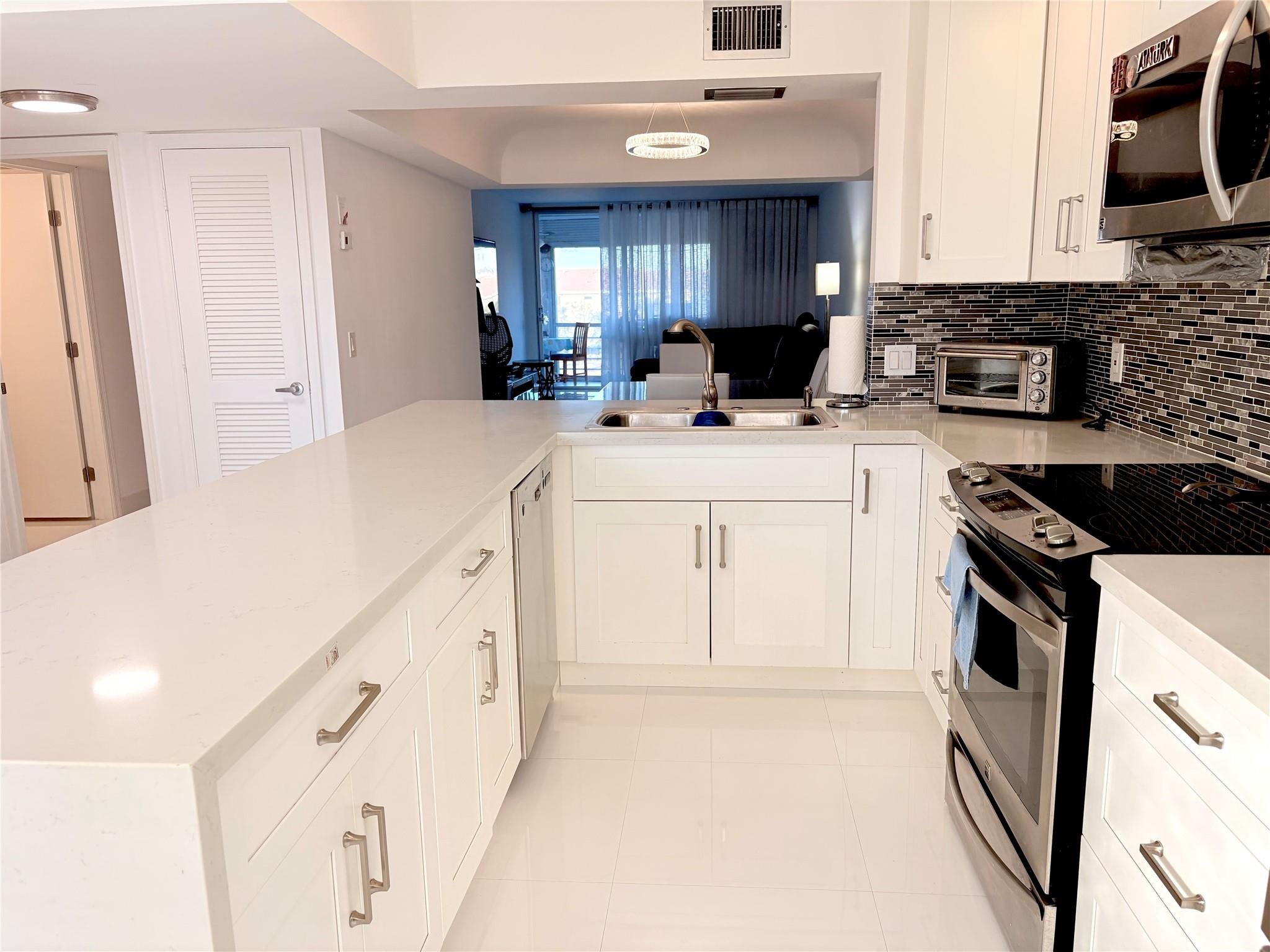 23099 Barwood Lane 308