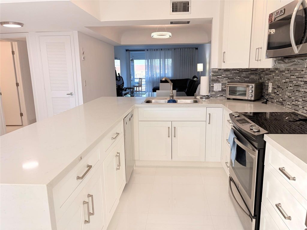 Photo of 23099 Barwood Lane #308, Boca Raton, FL 33428 (MLS # F10554632)