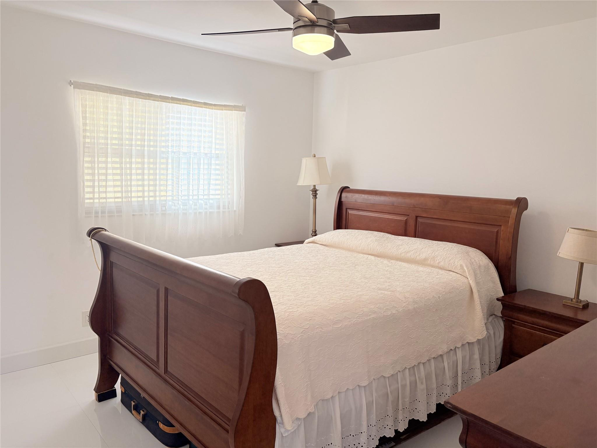 BARWOOD CONDO - Residential