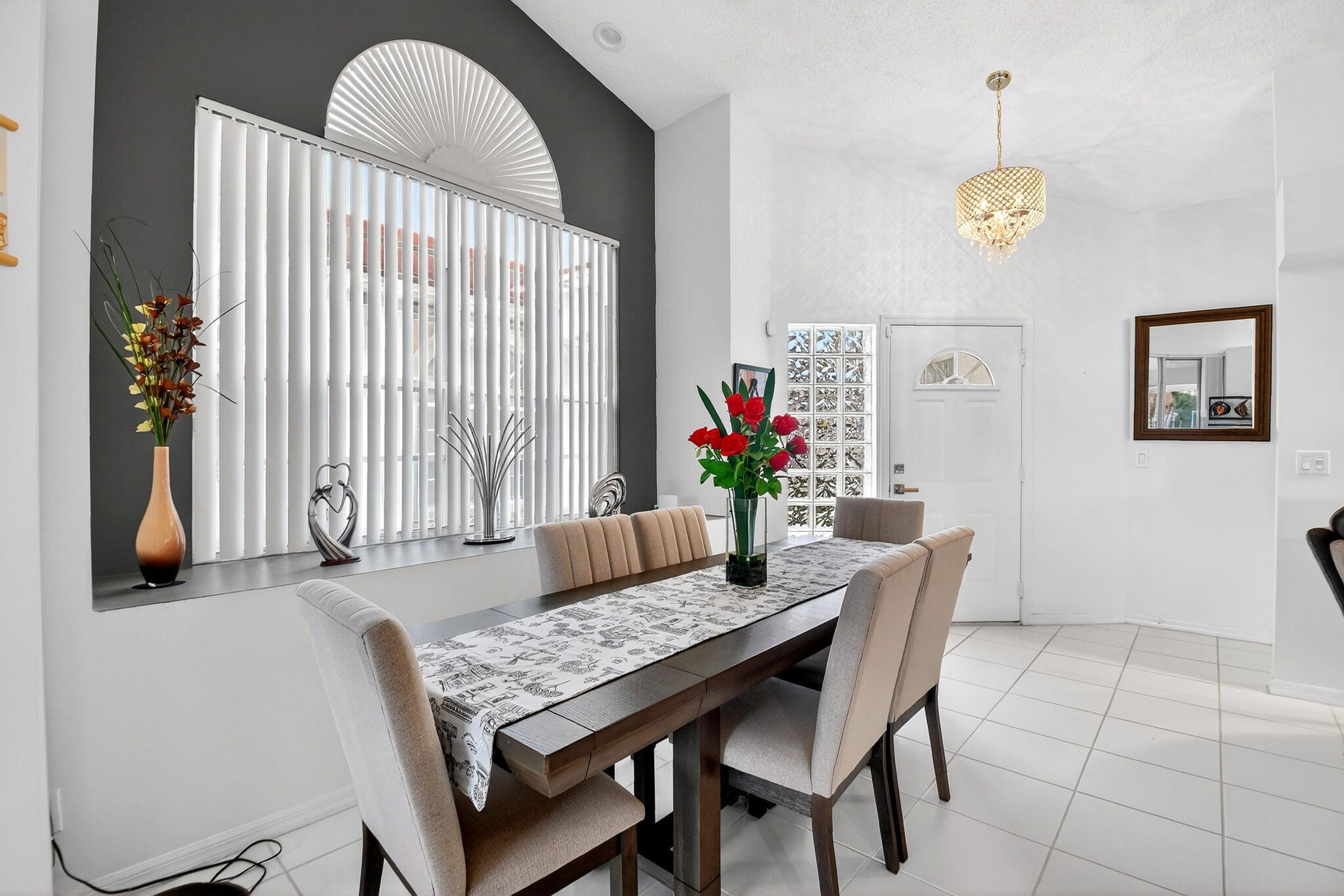 FAIRFIELDS LACUNA 1 - Residential