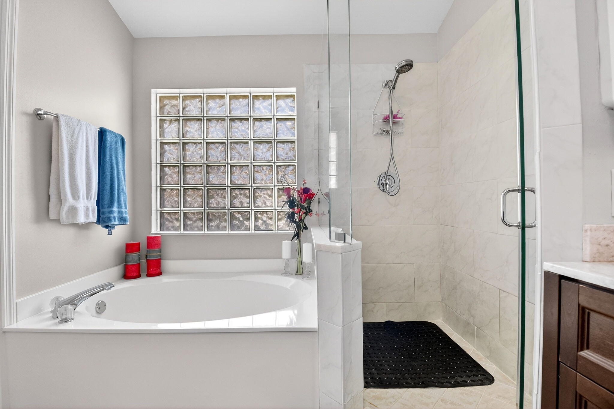 FAIRFIELDS LACUNA 1 - Residential