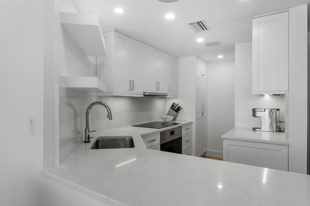 Photo of 1225 S Ocean Boulevard #604, Delray Beach, FL 33483 (MLS # R10953217)