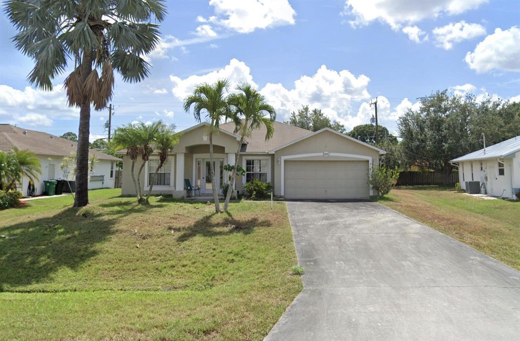 Photo of 2887 SE Eagle Drive, Port Saint Lucie, FL 34984 (MLS # R11111232)
